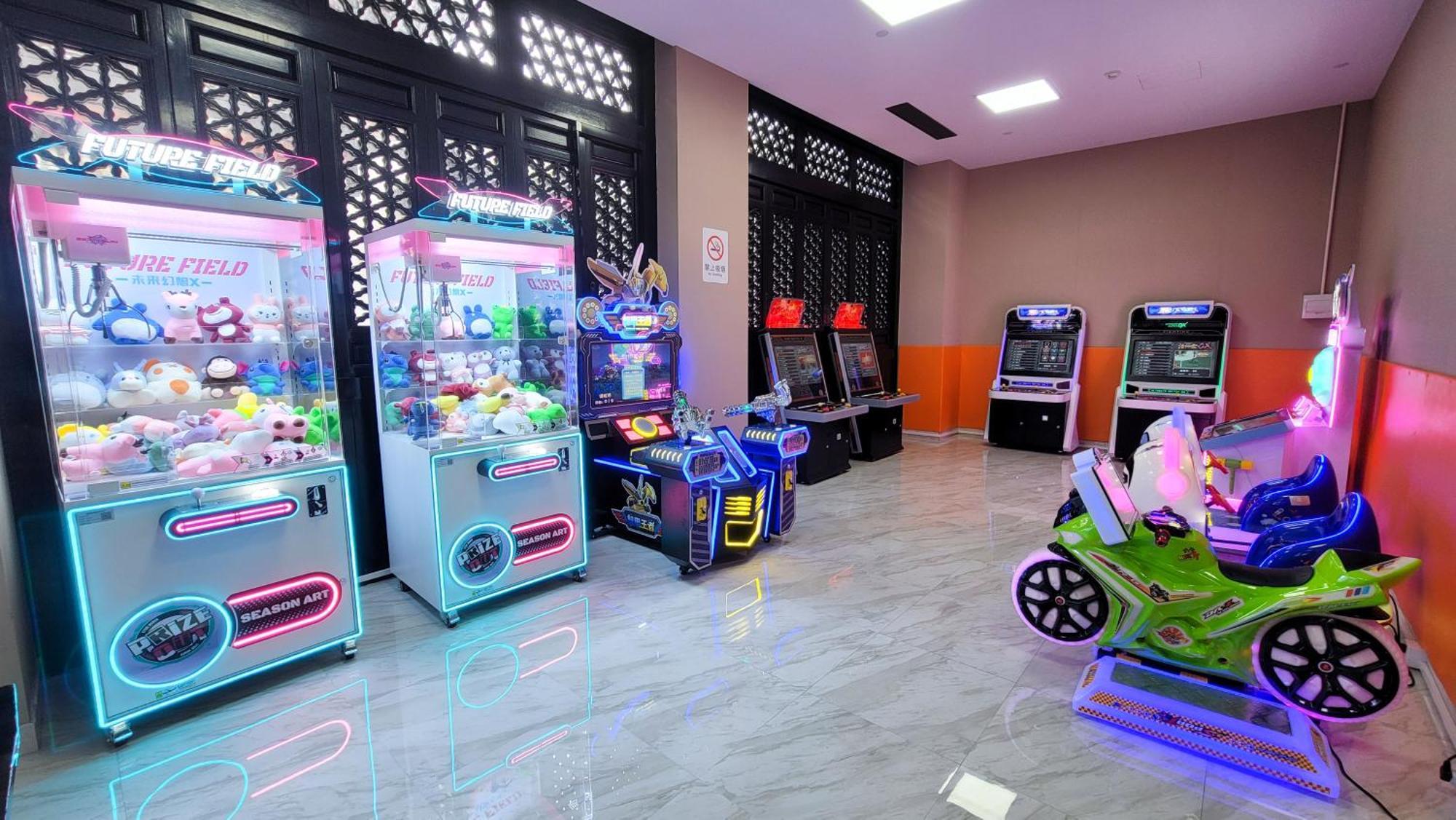 Royal Garden Hotel Shanghai-Free Shuttle To And From Disney & Pvg & Close Metro Line2 Easy To Sha New Expo Dış mekan fotoğraf