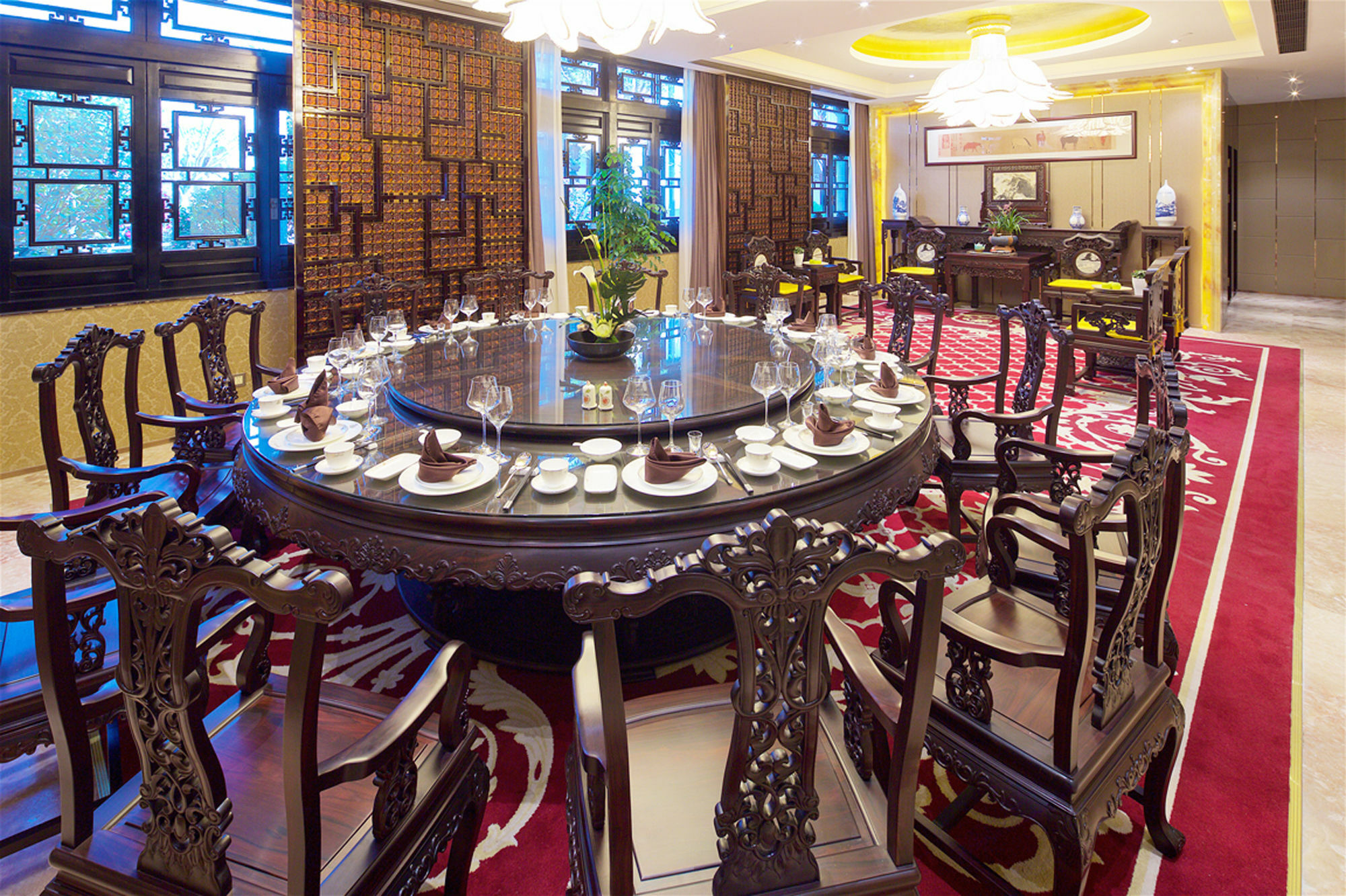 Royal Garden Hotel Shanghai-Free Shuttle To And From Disney & Pvg & Close Metro Line2 Easy To Sha New Expo Dış mekan fotoğraf